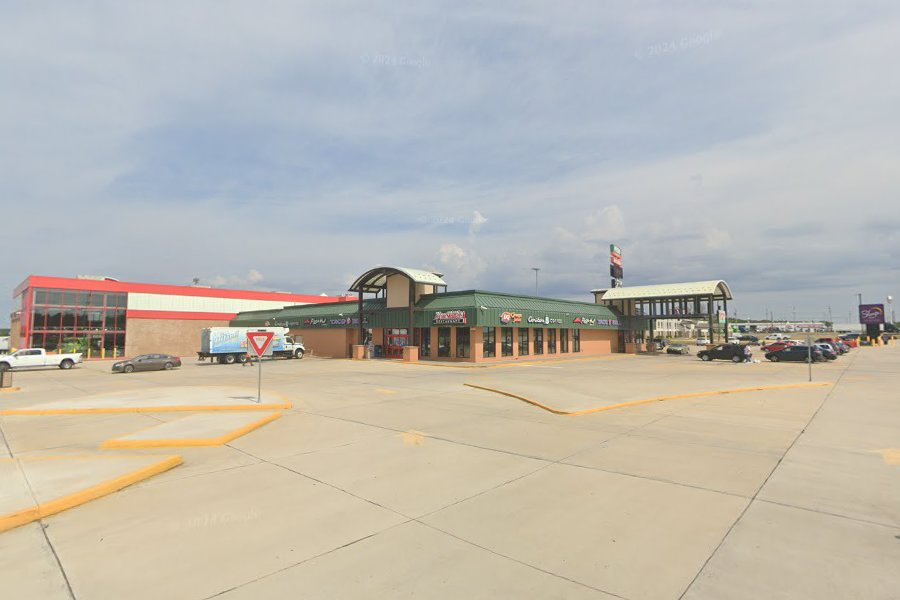 Iowa 80 - Joplin, MO - location image